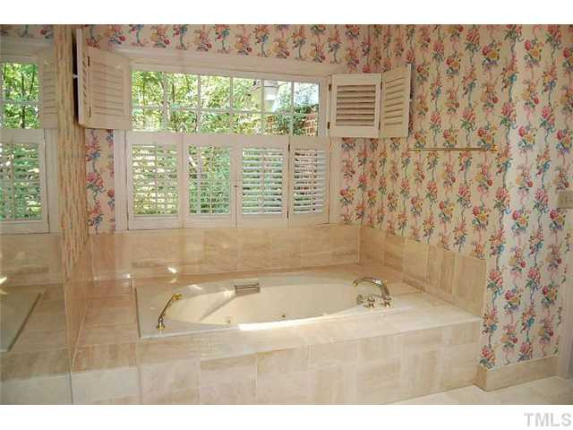 815 Marlowe Road, Unit 1 Raleigh, NC 27609 - Photo 13 of 22 Master Bath/Spa
