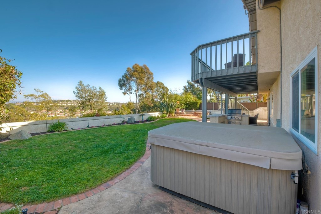 2754 Olympia Drive Carlsbad, CA 92010 - Photo 34 of 35 a view of outdoor space and yard