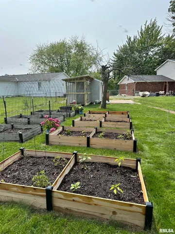 $335,000 | 1170 East 1330th Street, Quincy, IL 62305