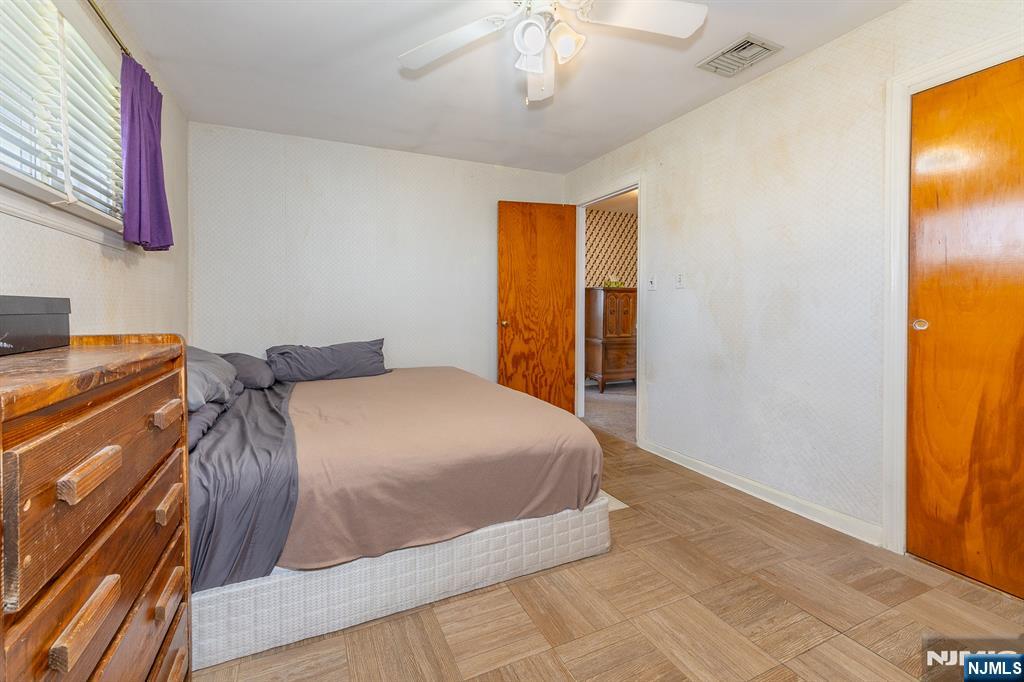 71 Hobart Avenue Rutherford, NJ 07070 - Photo 14 of 23