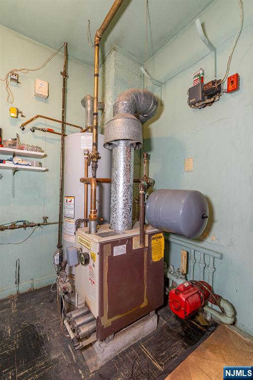 71 Hobart Avenue Rutherford, NJ 07070 - Photo 19 of 23