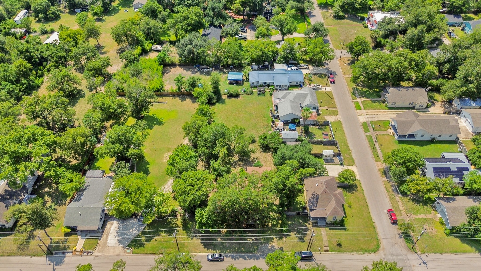 1007 Kimbro Street Taylor, TX 76574 - Photo 28 of 32