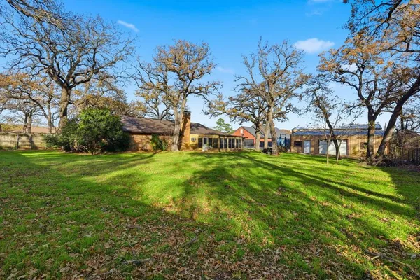 $425,000 | 105 Corral Drive North, Fort Worth, TX 76244