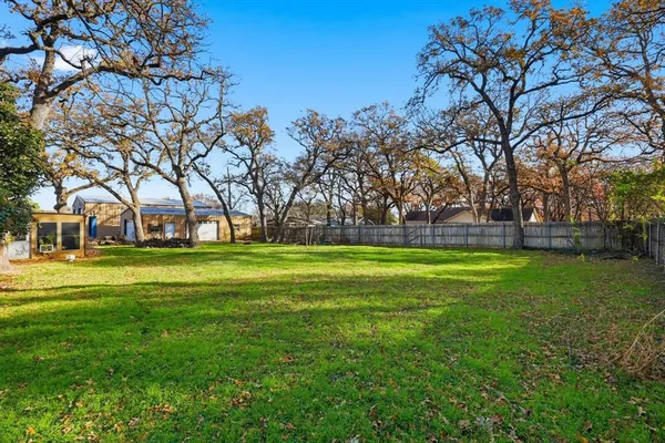 $425,000 | 105 Corral Drive North, Fort Worth, TX 76244