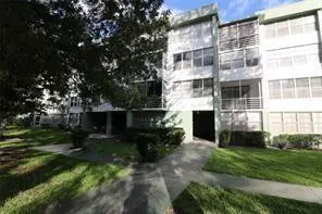 $1,700 | 2781 Taft Street, Unit 108, Hollywood, FL 33020