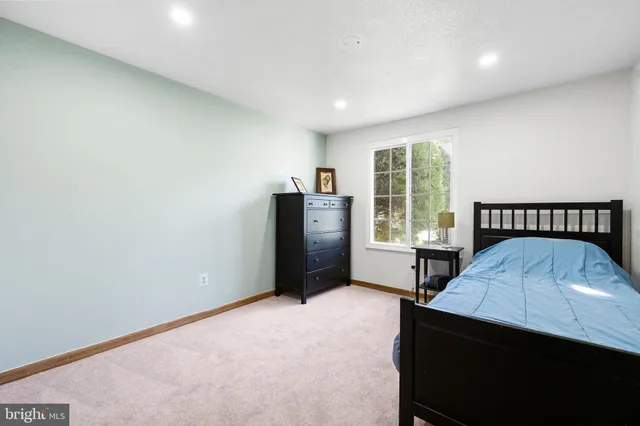 $620,000 | 5703 Oak Stake Court, Burke, VA 22015