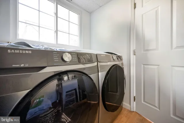 $620,000 | 5703 Oak Stake Court, Burke, VA 22015