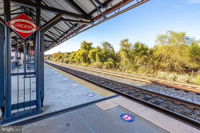 $620,000 | 5703 Oak Stake Court, Burke, VA 22015