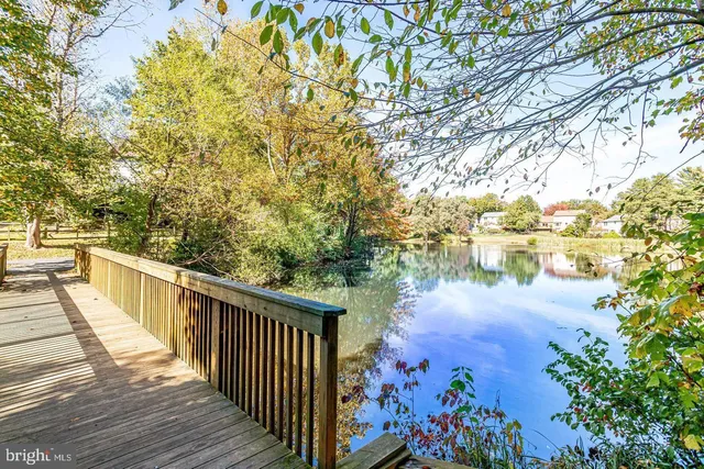 $620,000 | 5703 Oak Stake Court, Burke, VA 22015