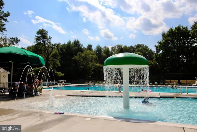 $620,000 | 5703 Oak Stake Court, Burke, VA 22015