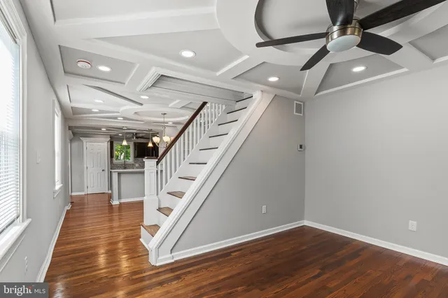 wooden floor in an empty room with wooden floor