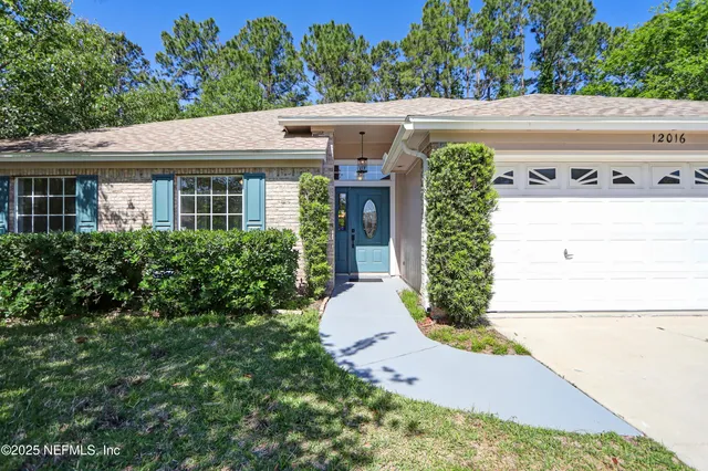 $2,700 | 12016 Shooting Star Court, Jacksonville, FL 32246