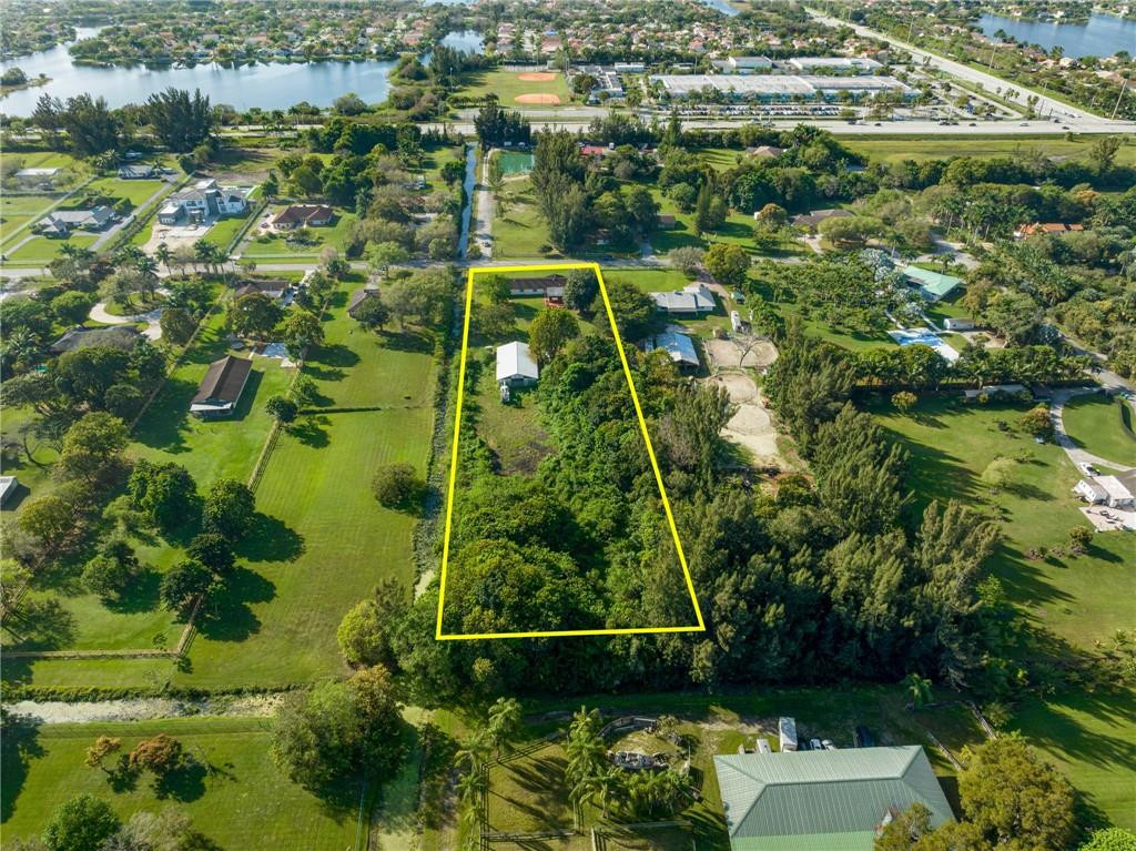18001 Southwest 70th Place Southwest Ranches, FL 33331 - Photo 8 of 22 Photo 8