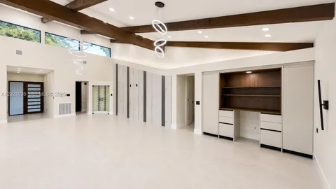 $1,900,000 | 2765 Northeast 35th Drive, Fort Lauderdale, FL 33308