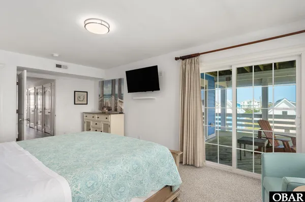 $2,295,000 | 27247 Hattie Creef Landing Court, Unit 8, Salvo, NC 27982