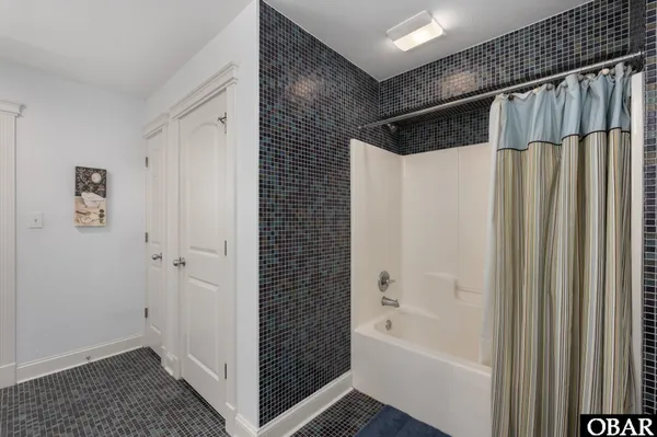 $2,295,000 | 27247 Hattie Creef Landing Court, Unit 8, Salvo, NC 27982