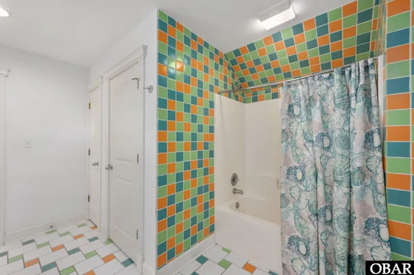 $2,295,000 | 27247 Hattie Creef Landing Court, Unit 8, Salvo, NC 27982