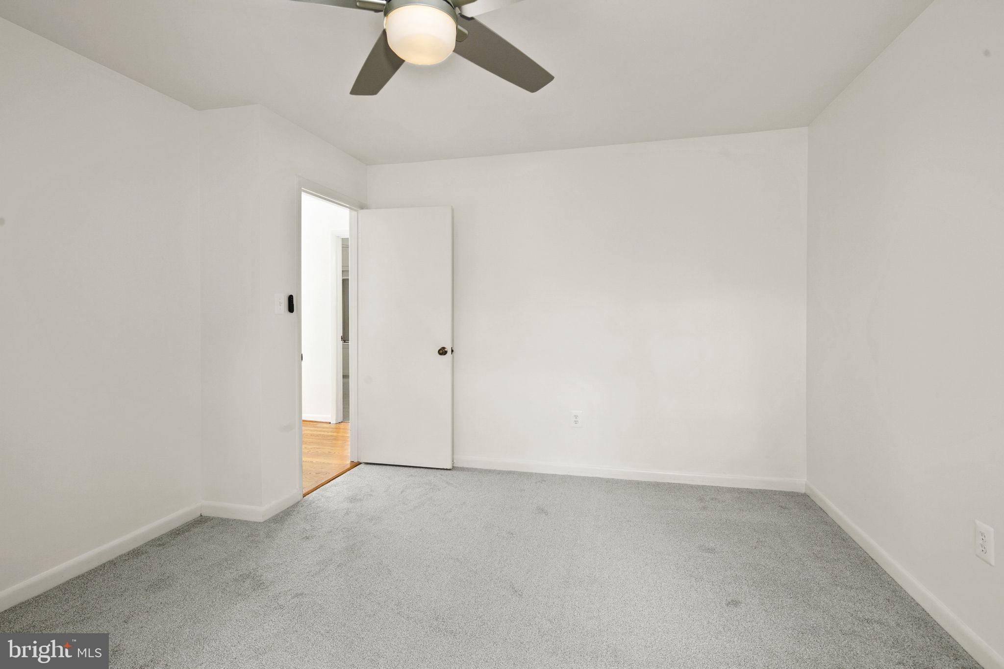 8716 Center Road Springfield, VA 22152 - Photo 22 of 43