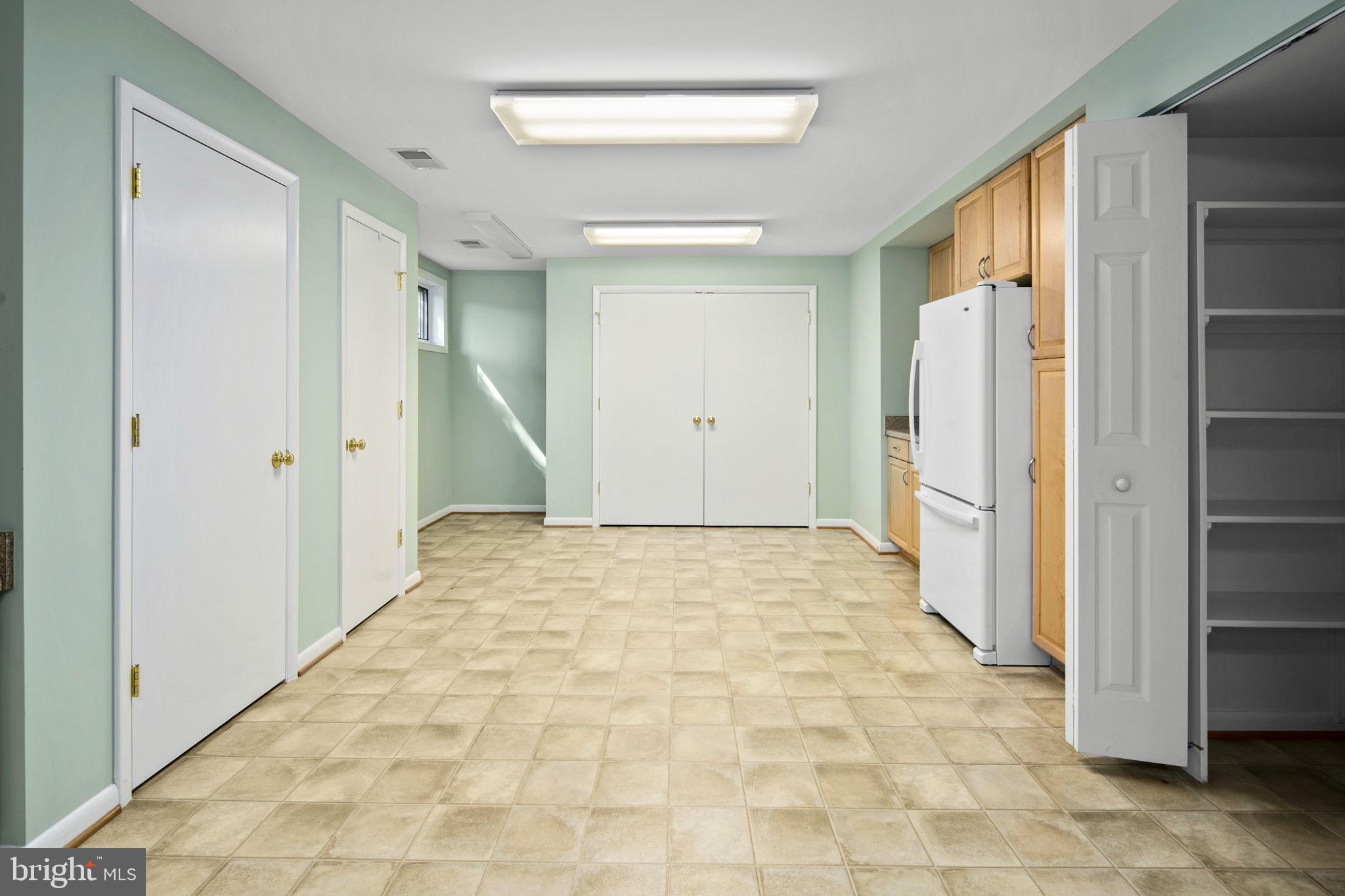 8716 Center Road Springfield, VA 22152 - Photo 35 of 43 Laundry/Storage room