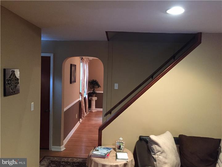 226 Brae Bourn Road Huntingdon Valley, PA 19006 - Photo 13 of 25 Gallery Image 13