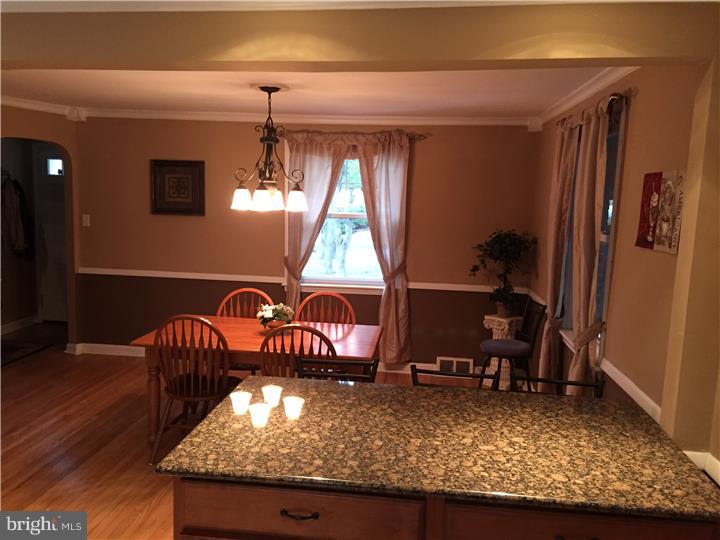 226 Brae Bourn Road Huntingdon Valley, PA 19006 - Photo 9 of 25 Gallery Image 9