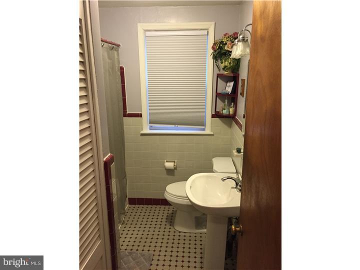 226 Brae Bourn Road Huntingdon Valley, PA 19006 - Photo 10 of 25 Gallery Image 10