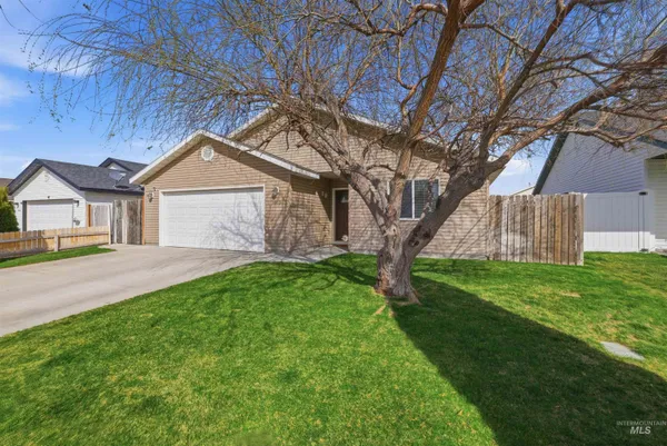 $339,999 | 1008 South Date Street, Jerome, ID 83338