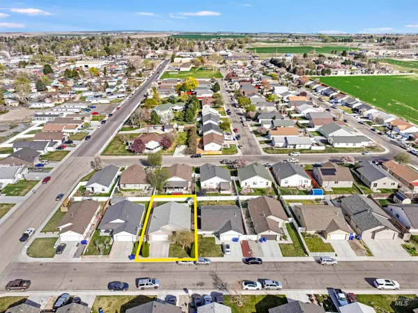 $339,999 | 1008 South Date Street, Jerome, ID 83338