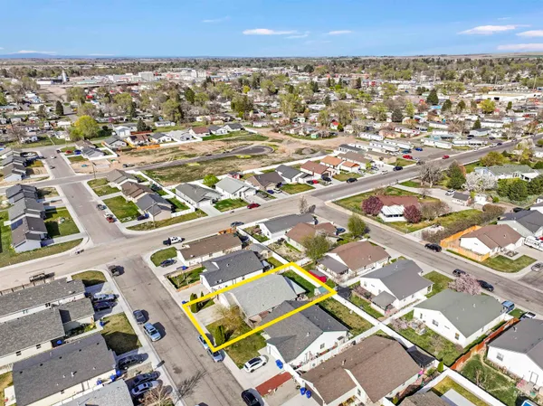 $339,999 | 1008 South Date Street, Jerome, ID 83338