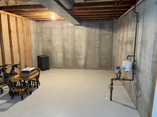 $380,000 | 8903 North Clearwater Drive, Zeeland, MI 49464