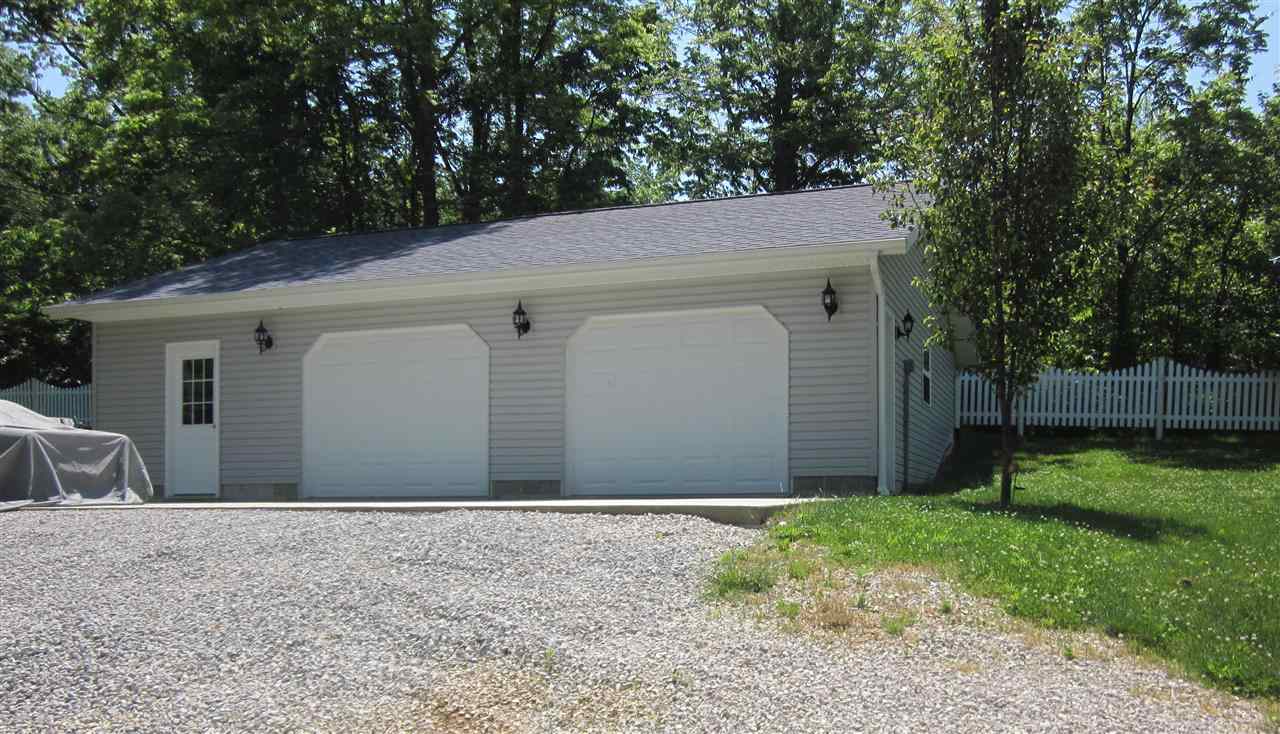 3091 Mt Pleasant Road Bedford, IN 47421 - Photo 2 of 17
