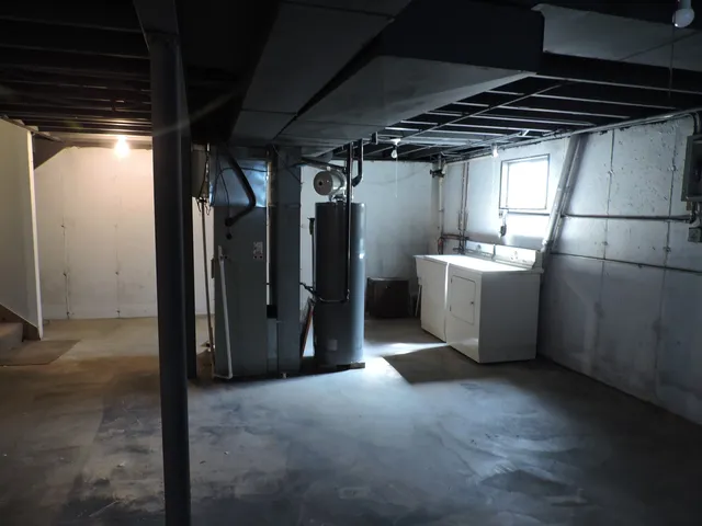 $399,900 | 407 Beechwood Drive, Westmont, IL 60559