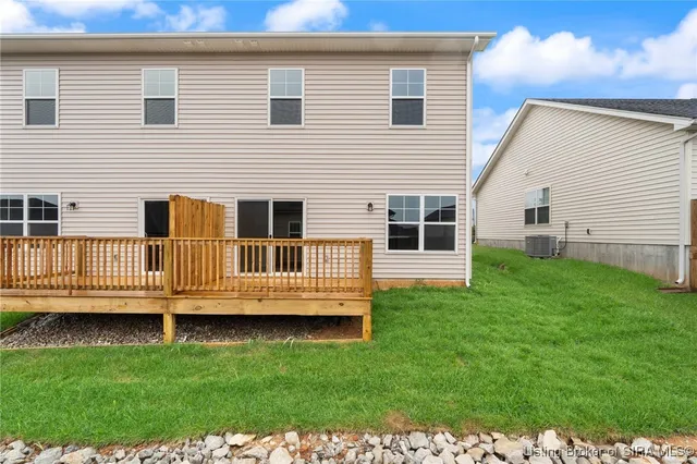 $224,900 | 1555 Cypress Cove Northwest, Corydon, IN 47112