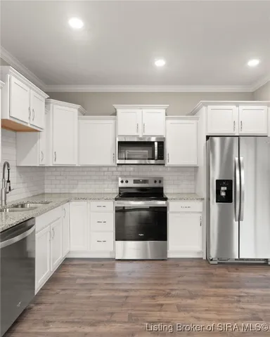 $224,900 | 1555 Cypress Cove Northwest, Corydon, IN 47112