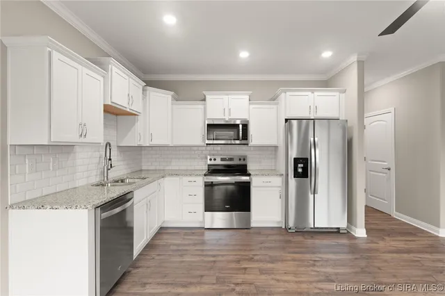 $224,900 | 1555 Cypress Cove Northwest, Corydon, IN 47112