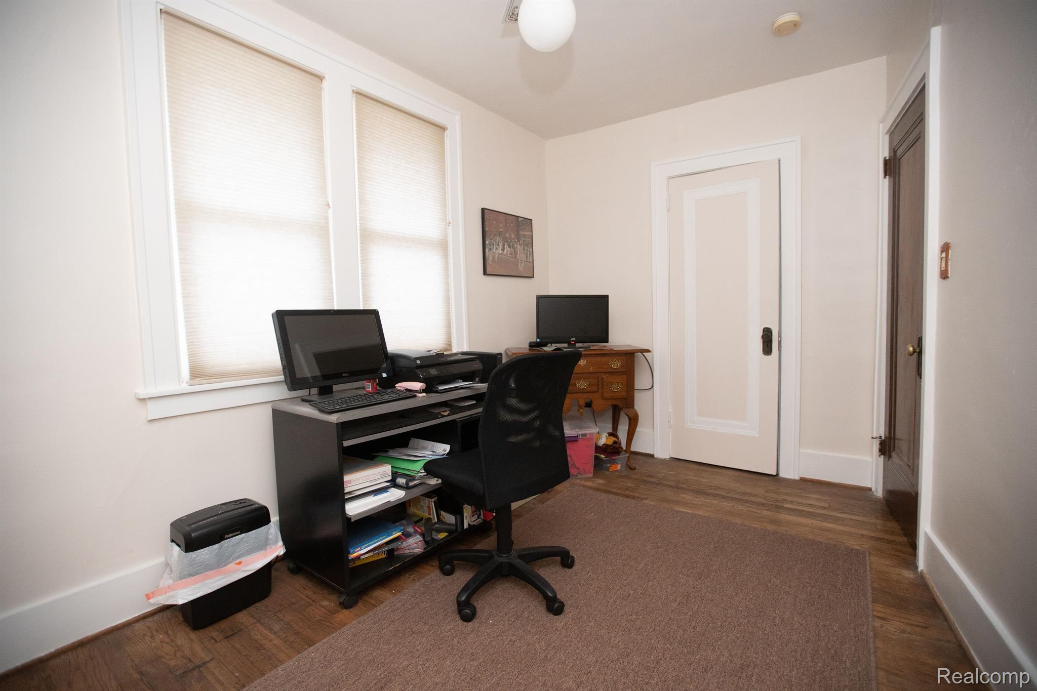 8385 Harding Street Center Line, MI 48015 - Photo 13 of 17 Gallery Image 13