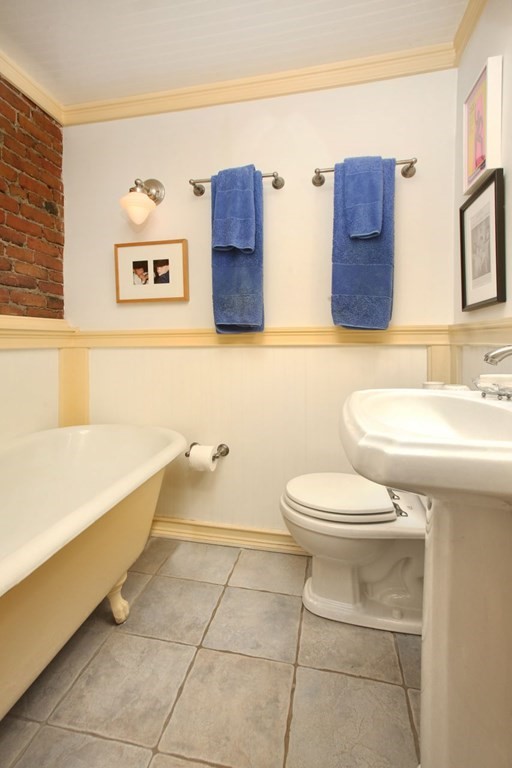 7 Warren Square, Unit 1 Boston, MA 02130 - Photo 12 of 26