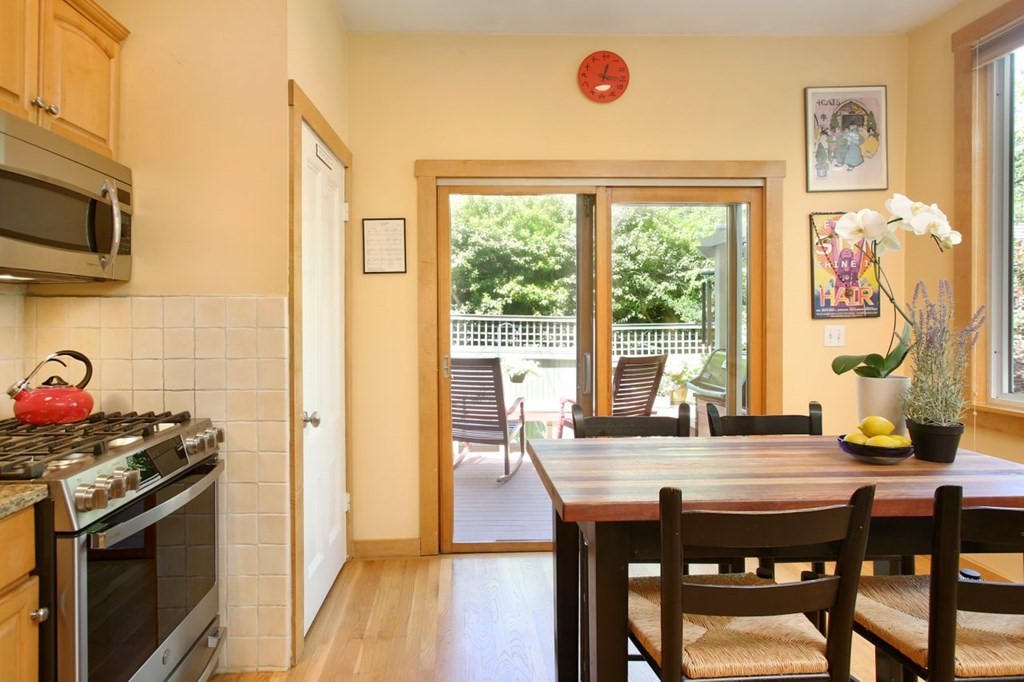 7 Warren Square, Unit 1 Boston, MA 02130 - Photo 8 of 26