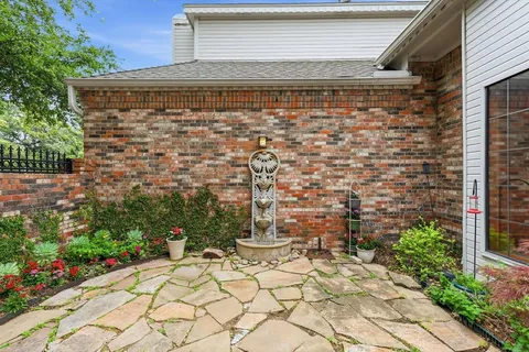 $675,000 | 5014 Village Court, Dallas, TX 75248