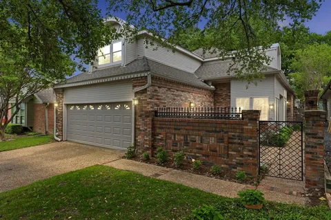 a front view of house with yard