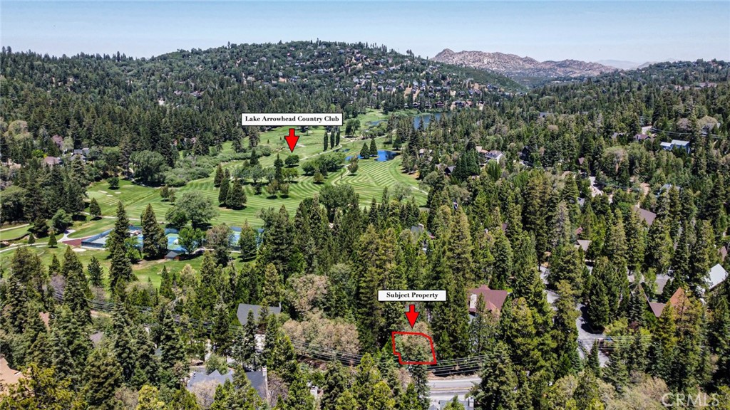 180 Grass Valley Road, Unit 5 Lake Arrowhead, CA 92352 - Photo 12 of 12 a view of a back yard