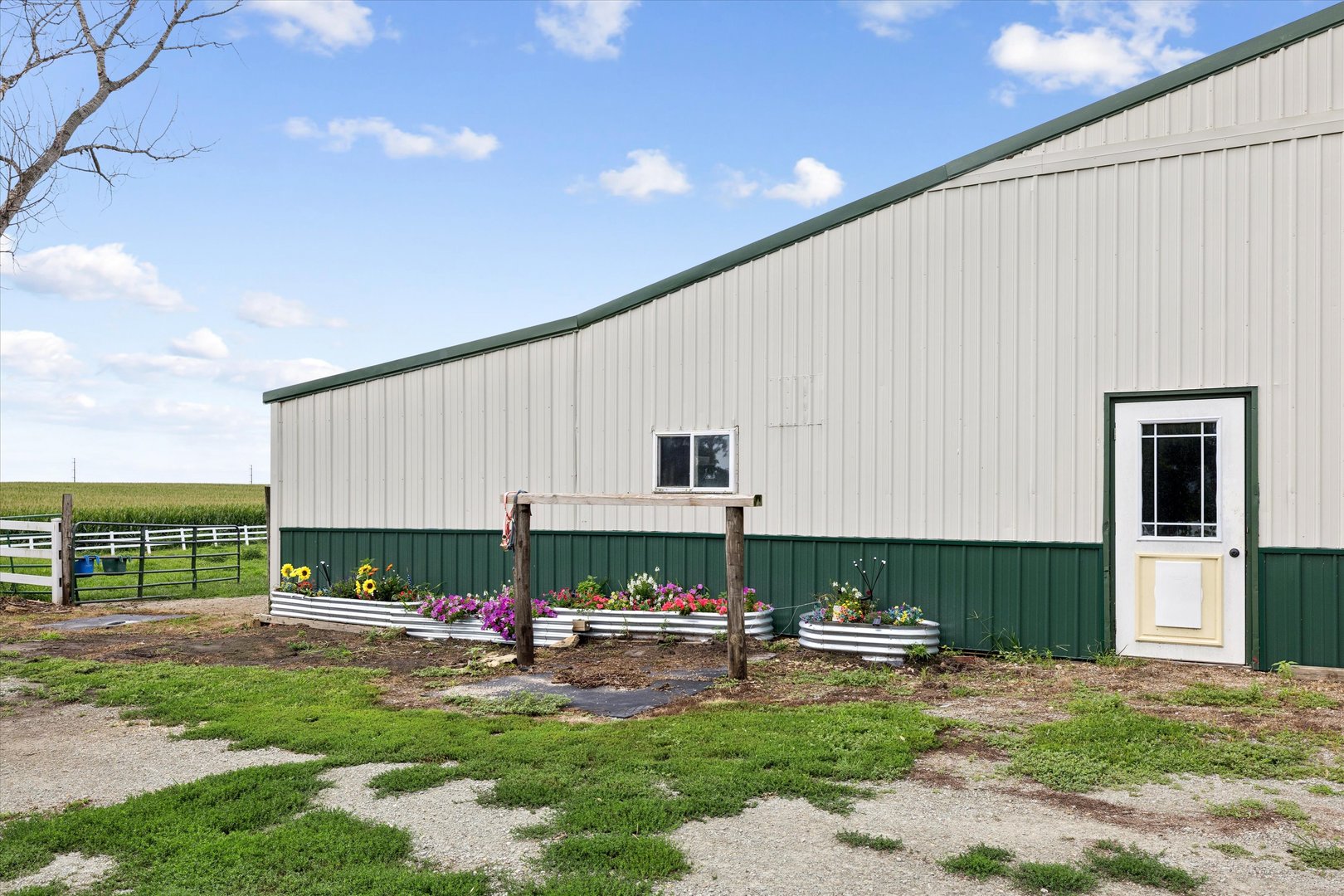 12433 Prairie Center Road Morrison, IL 61270 - Photo 12 of 65 Gallery Image 12