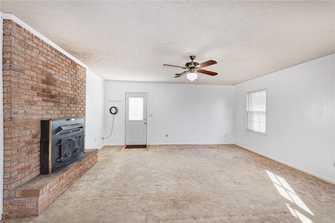 1200 India Road Opelika, AL 36801 - Photo 9 of 31 Den with access to driveway