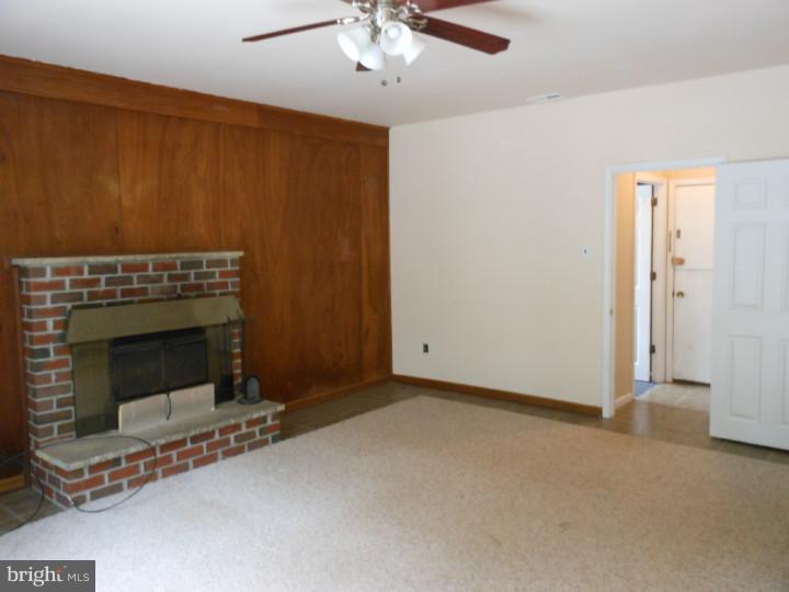 625 Meadowlark Road Audubon, PA 19403 - Photo 12 of 22 Family Room