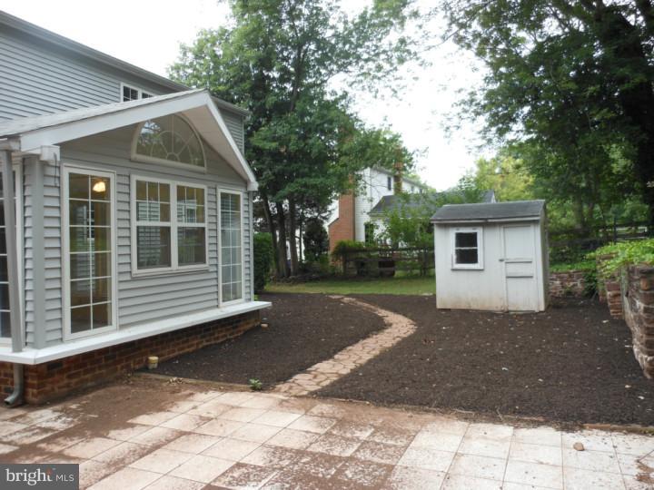 625 Meadowlark Road Audubon, PA 19403 - Photo 4 of 22 Exterior Back