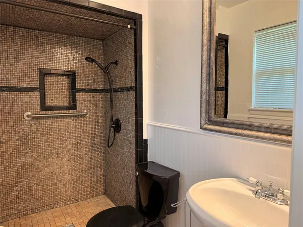 $2,000 | 4624 Bethany Drive, Garland, TX 75042
