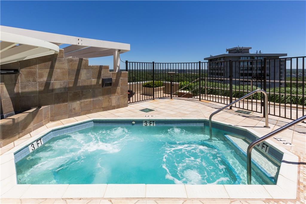 2626 Peachtree Road Northwest, Unit 1008 Atlanta, GA 30305 - Photo 9 of 29