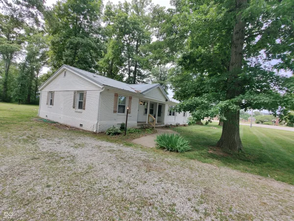 $125 | 9 East 225 North, Shelbyville, IN 46176