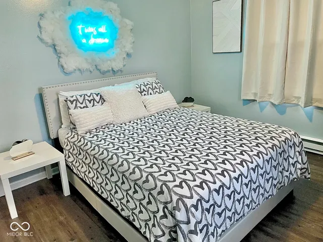 $125 | 9 East 225 North, Shelbyville, IN 46176