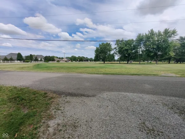 $125 | 9 East 225 North, Shelbyville, IN 46176